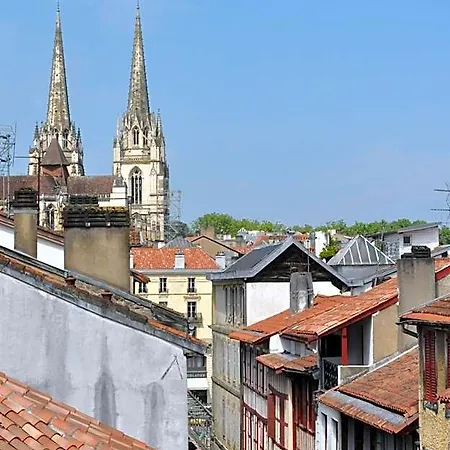Temporesidence Chateauneuf 3*