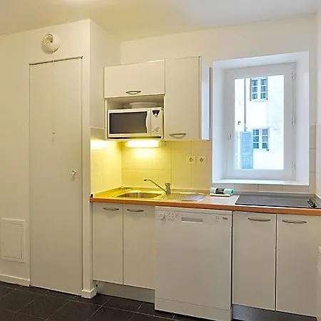 Aparthotel Temporesidence Chateauneuf 3*