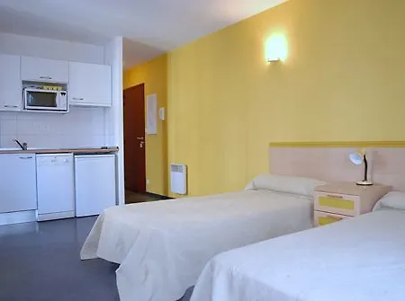 Temporesidence Chateauneuf באיון