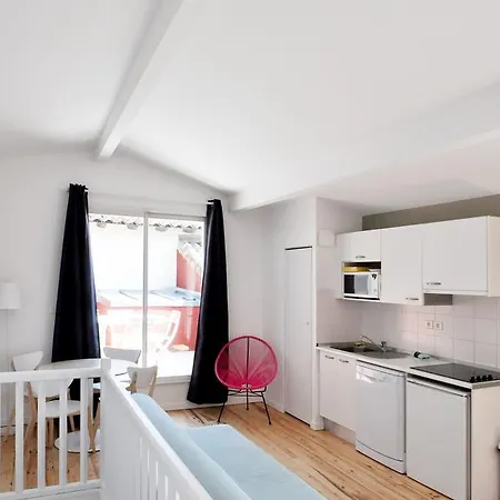 Temporesidence Chateauneuf Aparthotel 3*