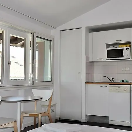 Temporesidence Chateauneuf Aparthotel Bayonne