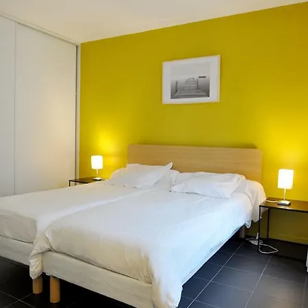 Temporesidence Chateauneuf Aparthotel