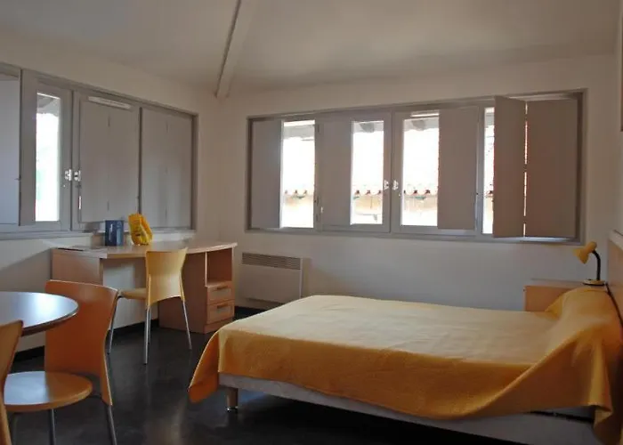 Temporesidence Chateauneuf 3* Бейонн