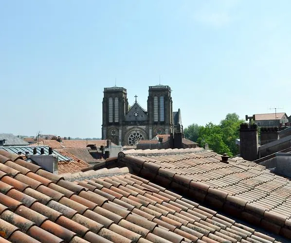 Temporesidence Chateauneuf Апарт-отель Бейонн