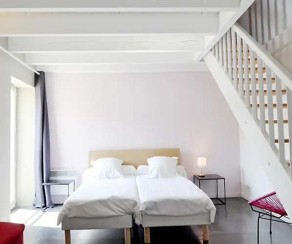 Temporesidence Chateauneuf Aparthotel 3*