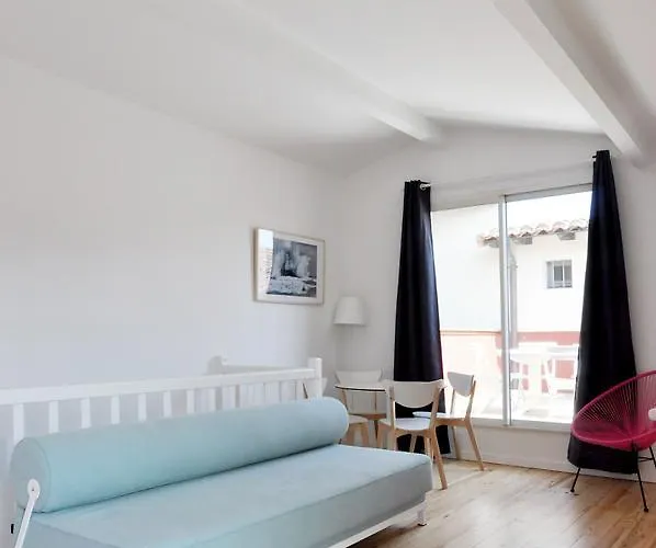 Apartmanhotel Temporesidence Chateauneuf 3*