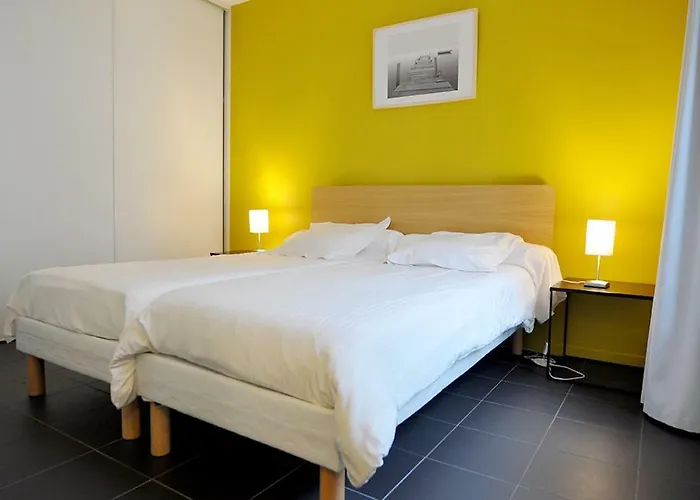 Апарт-отель Temporesidence Chateauneuf