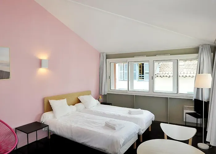 Temporesidence Chateauneuf 3*